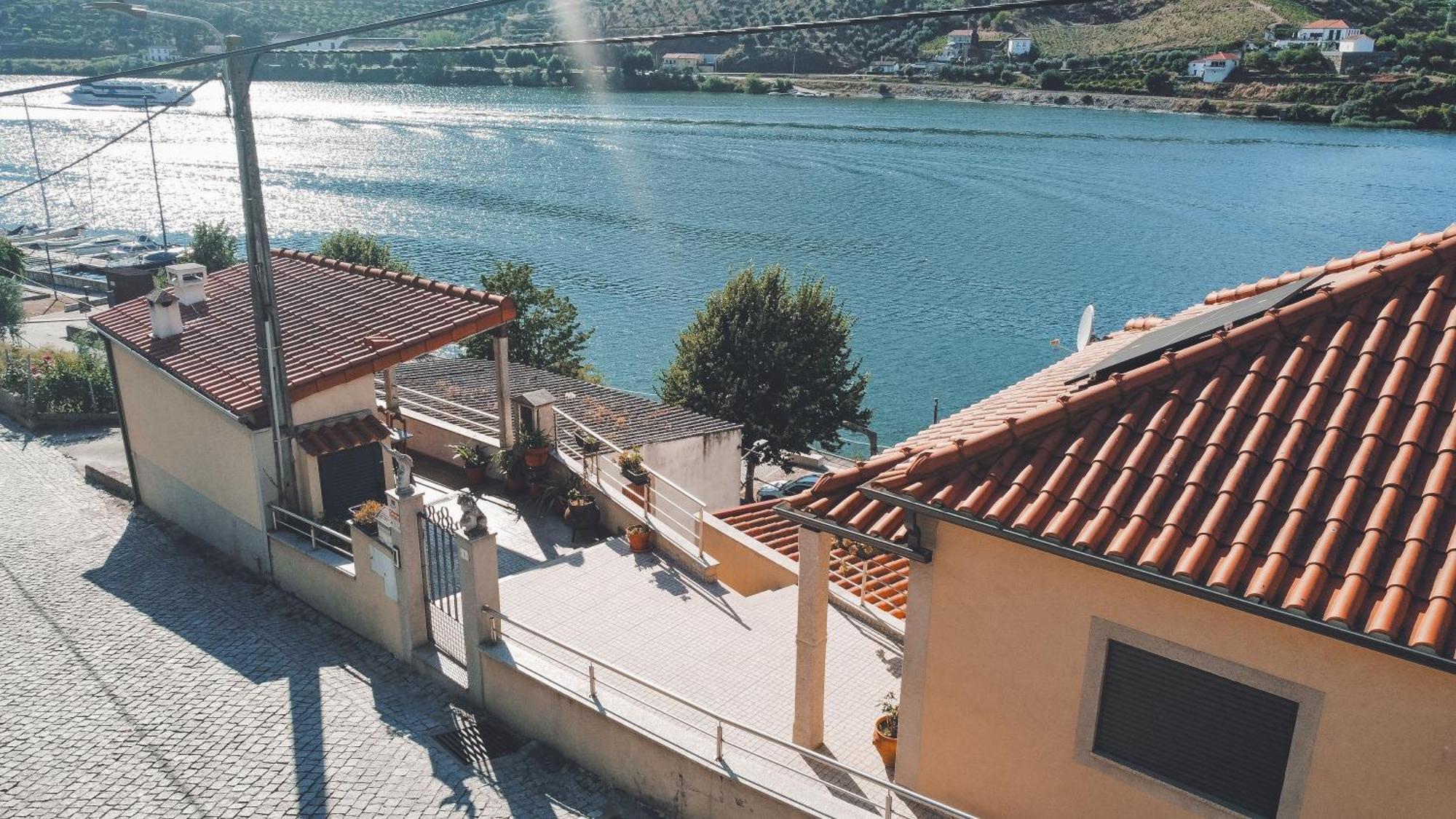 Vivenda A Beira Rio Villa Armamar Buitenkant foto