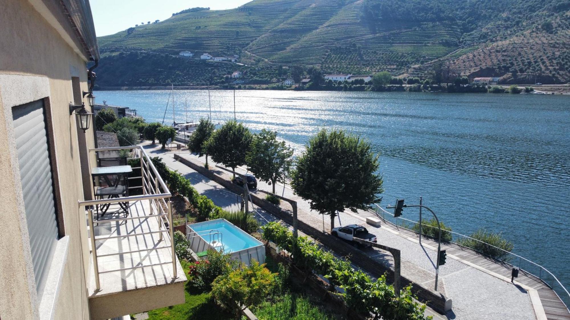 Vivenda A Beira Rio Villa Armamar Buitenkant foto